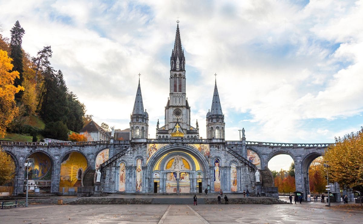 Lourdes, uno de los destinos que oferta Viajes El Corte Inglés