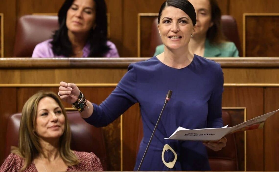 Conocemos a Macarena Olona, candidata de Vox para las Elecciones Andalucía 2022