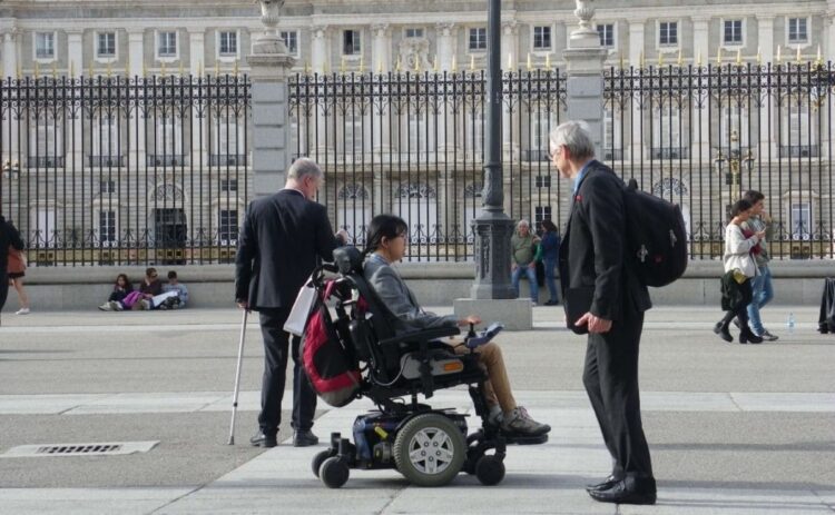 Madrid presenta una guía de turismo accesible para visitar la ciudad sin problemas de accesibilidad