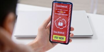 Nuevo malware ataca a clientes de CaixaBank y Santander