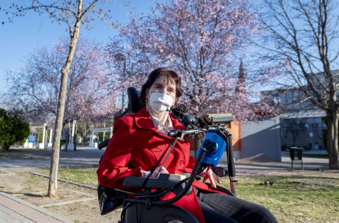 Mayte, mujer con parálisis cerebral a la que un banco negó una cuenta: "Tienen una discapacidad más elevada que la mía"