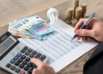 Medidas ahorro de hipoteca./ Foto de Canva