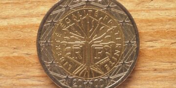 Moneda de dos euros 'Árbol de la vida'