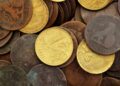 Monedas de 1 peseta con la que puedes ganar dinero. Canva