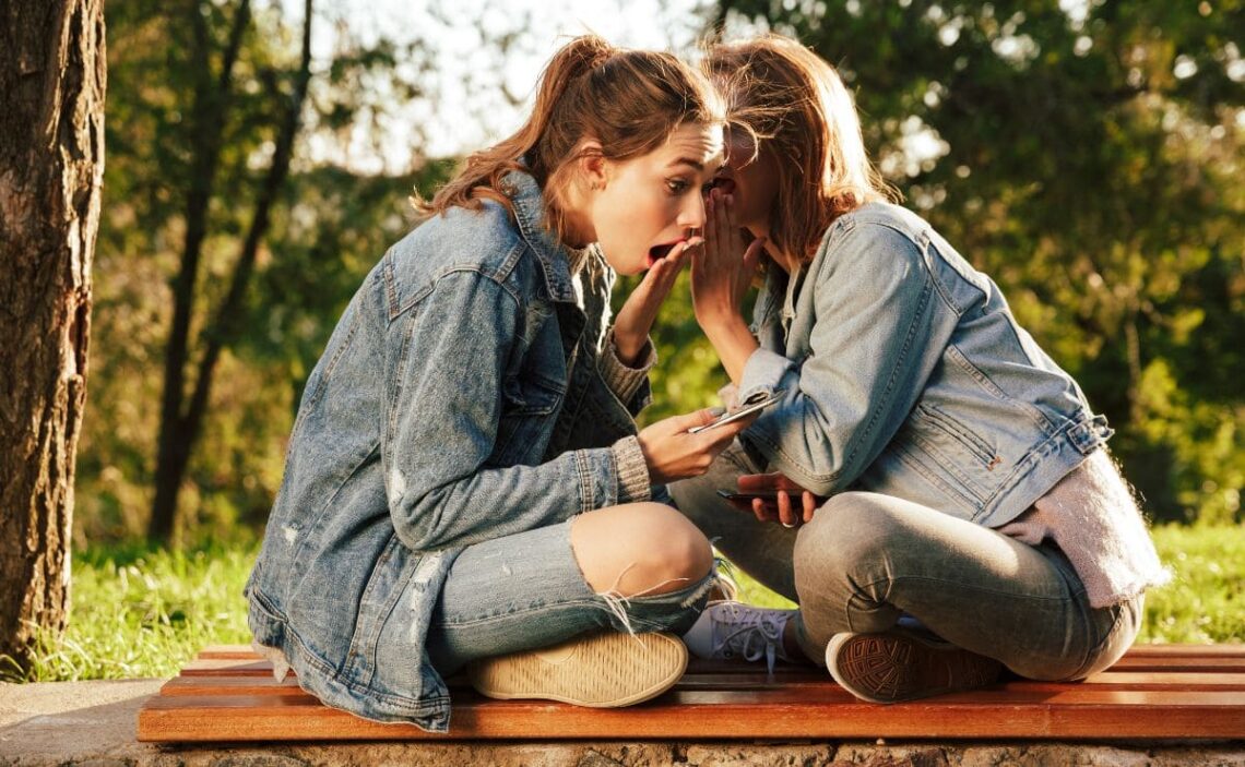 WhatsApp, grupos, teléfono móvil