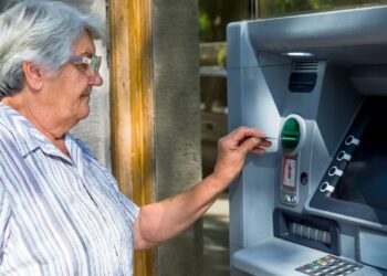 Abono de la paga extra de las pensiones en CaixaBank