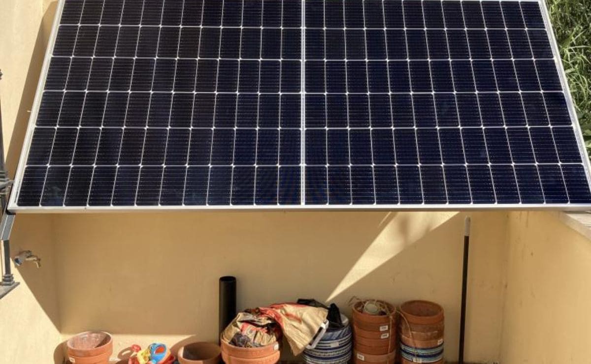 Panel solar Amazon ahorrar luz./ Foto de Sunne Solar