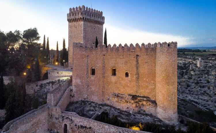 Parador de Turismo de Alarcón, situado en la provincia de Cuenca