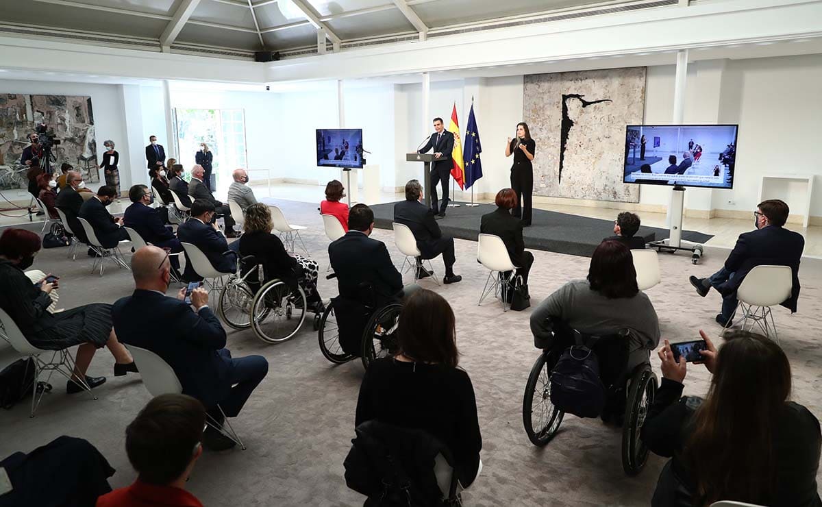 Pedro Sánchez acto CERMi discapacidad