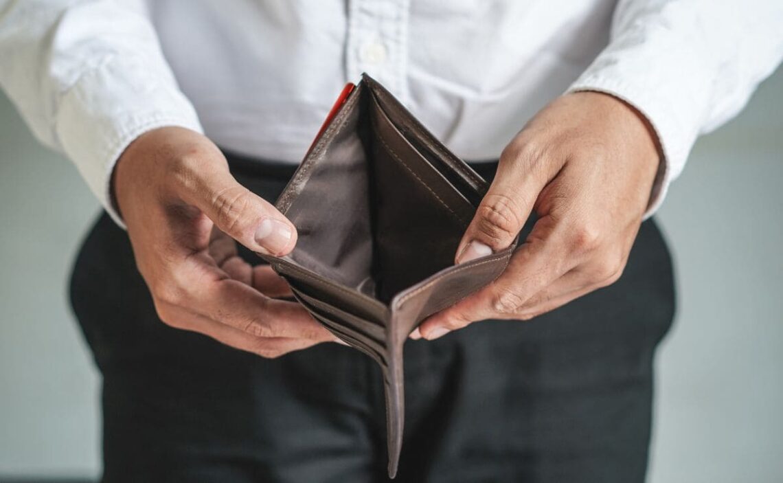 Pensión no contributiva del IMSERSO./ Licencia Adobe Stock