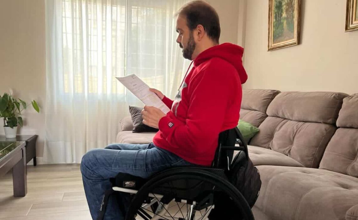 Pensionistas reciben carta revalorización Seguridad Social