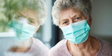 Persona mayor pensión jubilación