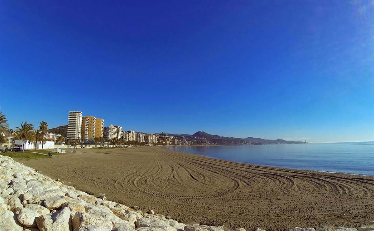 Playa La Misericordia Malaga