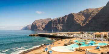Playa de Tenerife, uno de los destinos más demandados en materia de turismo en España