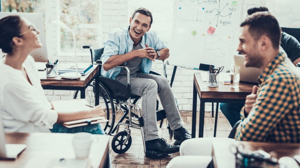 Inclusión de personas con discapacidad en el Banco Santander