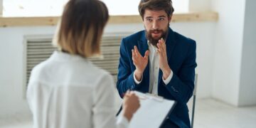 Reclamar alta médica Seguridad Social./ Foto de Canva