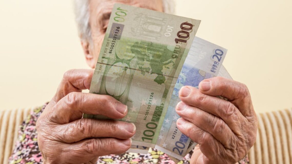 Personas sin segunda paga extra de las pensiones en 2023 Seguridad Social