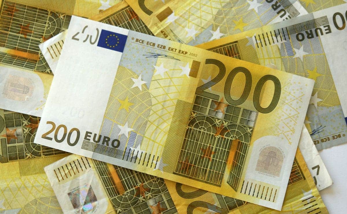 Nuevo cheque de 200 euros y subsidio por desempleo