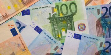 Subsidio mayores de 45 años./ Foto de Canva