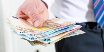 Subsidio para mayores de 45 años./ Foto de Canva