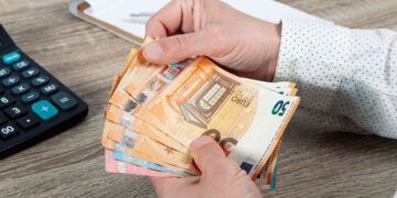 Subsidio para mayores de 45 años./ Foto de Canva