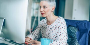 Solicitar subsidio para mayores de 52 años