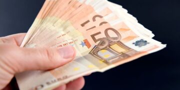 Pago subsidio para mayores de 52 años