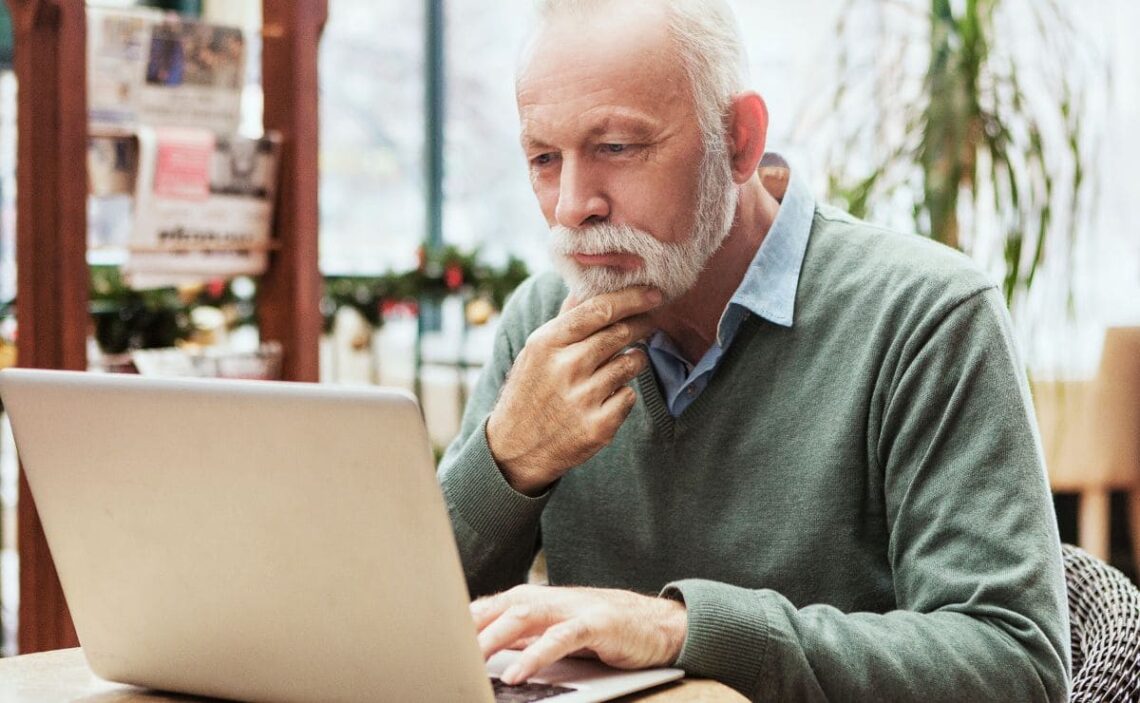 Subsidio para mayores de 52 años./ Foto de Canva