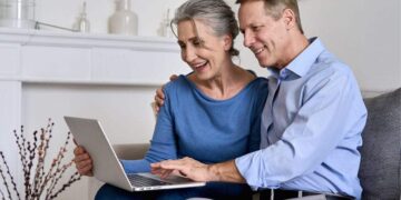 Solicitud de subsidio para mayores de 52 años