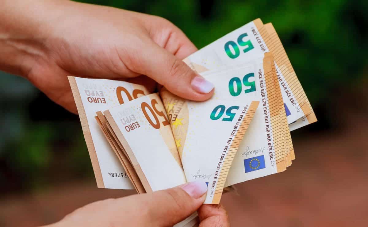 Subsidio para mayores de 52 años./ Licencia Adobe Stock