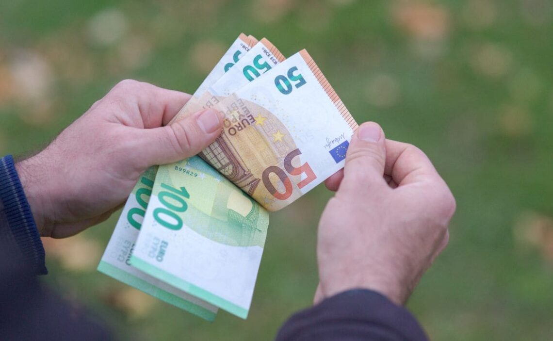 Subsidio para parados de larga duración en 2023./ Foto de Canva