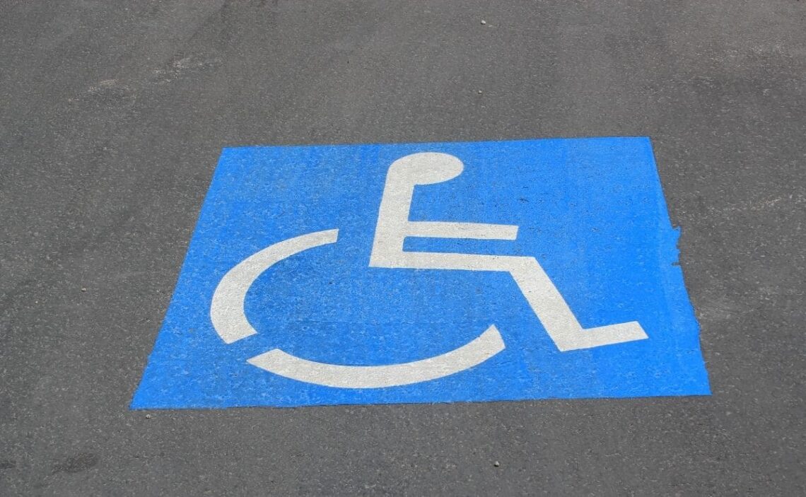Tarjeta aparcamiento personas con movilidad reducida