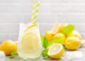 Té de limón con hielo