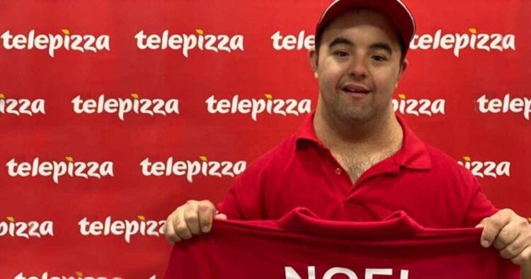 Noel, primer trabajador incorporado a Telepizza  con discapacidad intelectual de LaLiga Genuine Santander