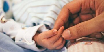 Una sentencia declara compatible la ayuda social a los padres con la prestación de discapacidad al hijo