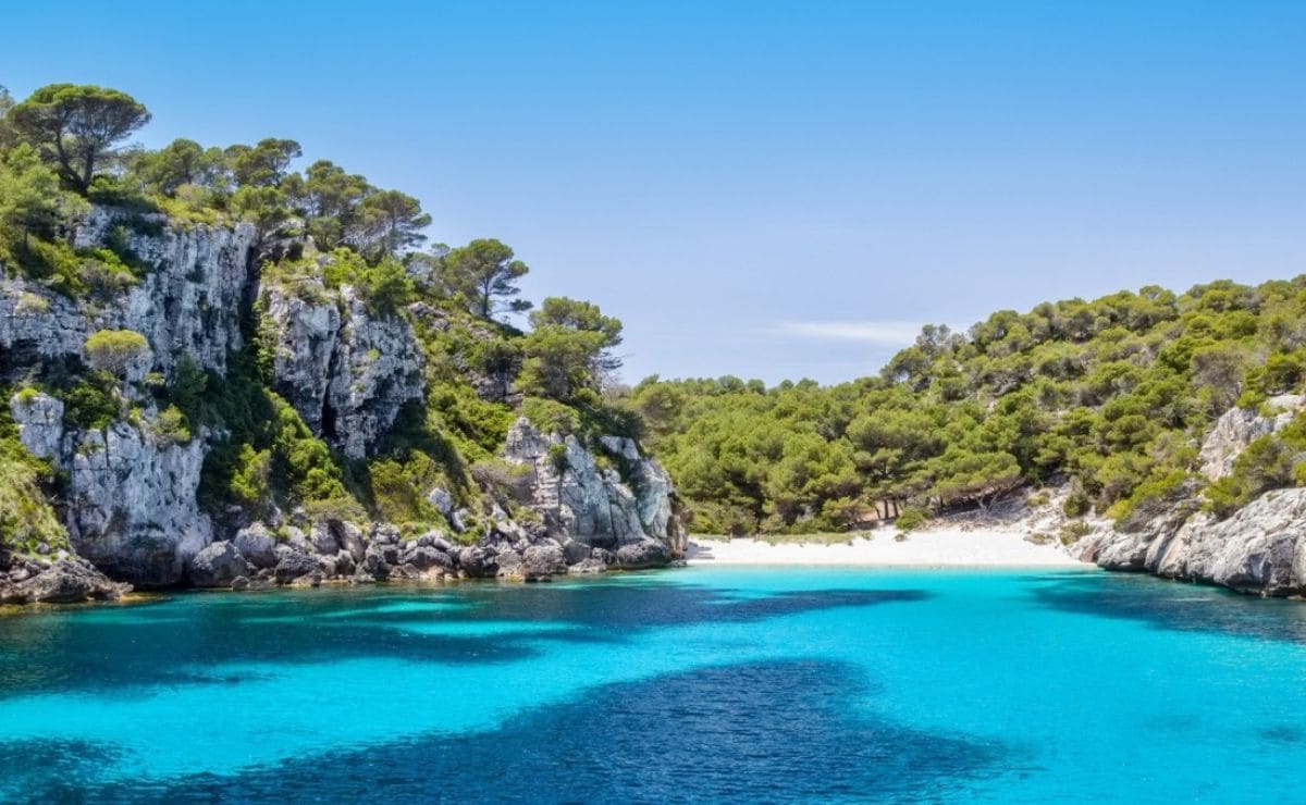 Viajes El Corte Inglés lanza una oferta irrechazable para conocer Menorca