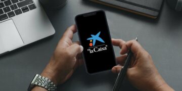 Caixabank detecta virus en los móviles