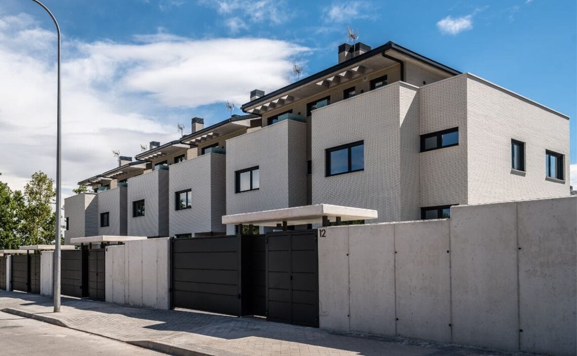 Viviendas a la venta de Banco Santander./ Foto de Canva