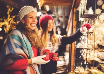 Vuelo - Mercadillos de Navidad de España. Canva