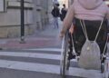 usuaria con discapacidad de silla de ruedas