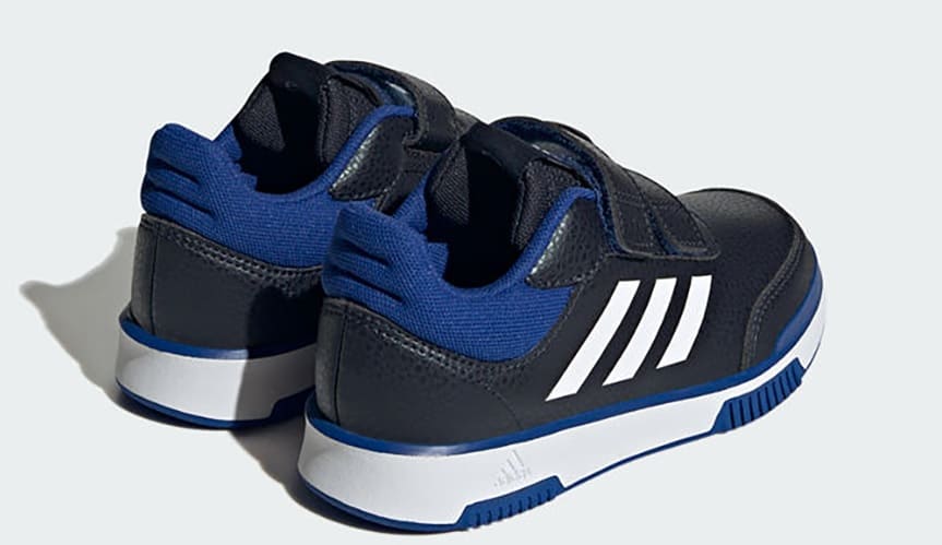 Zapatillas deportivas ADIDAS disponibles en Decathlon