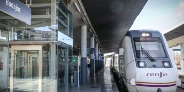 accesibilidad estacion de trenes Badajoz RENFE ADIF
