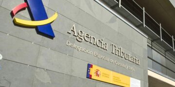 Fachada de un edificio de Hacienda