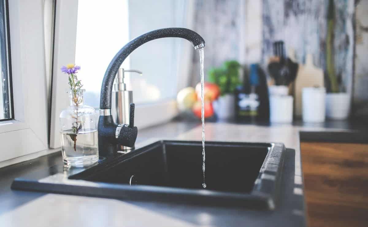 Agua del grifo
