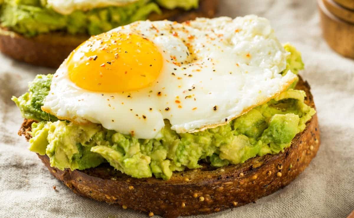 Recetas de tostadas con aguacate