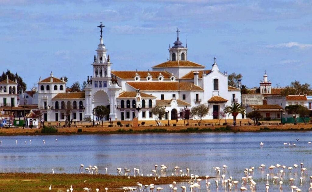 Ermita de El Rocío, situada en Almonte (Huelva)