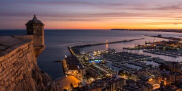 La ciudad de Alicante trabaja para convertirse en un destino de turismo accesible