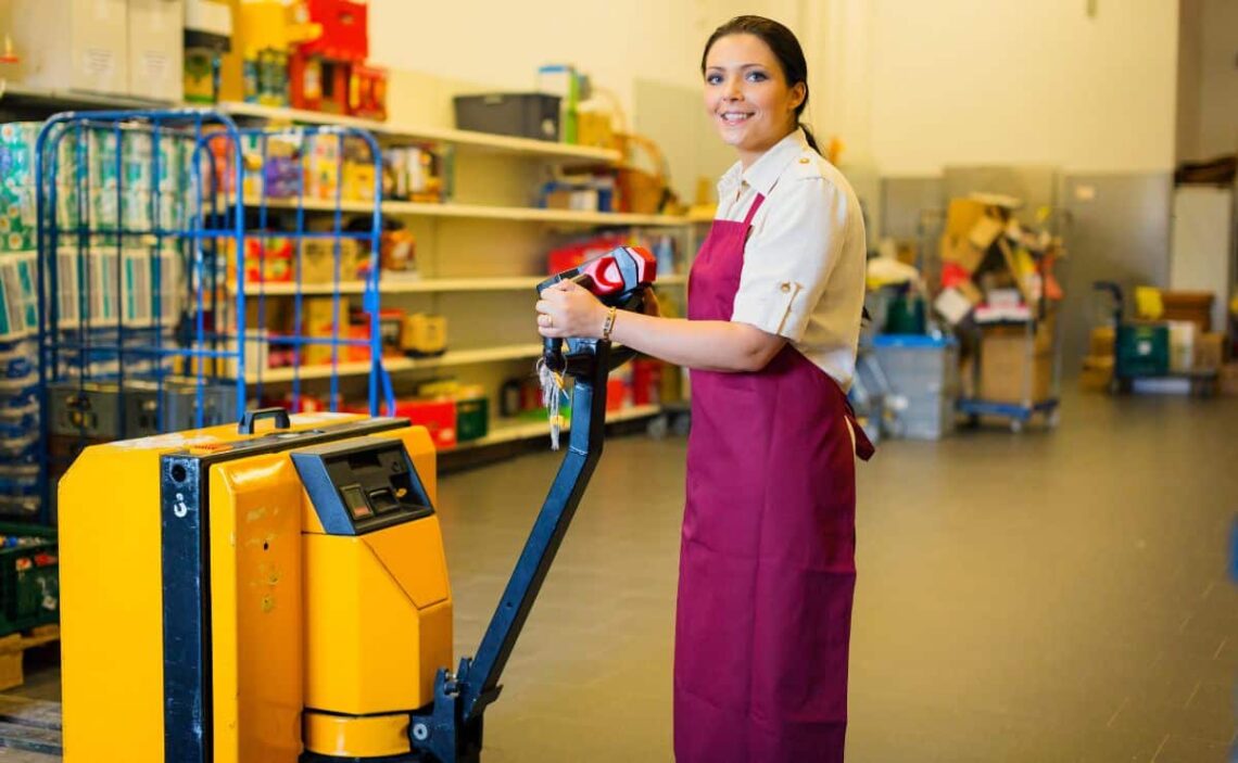 DIA busca nuevos trabajadores para los almacenes de sus supermercados