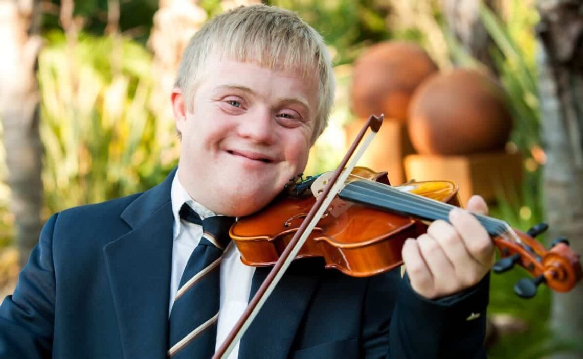 Andalucía reserva por primera vez un 5% de plazas de enseñanzas artísticas para alumnos con discapacidad