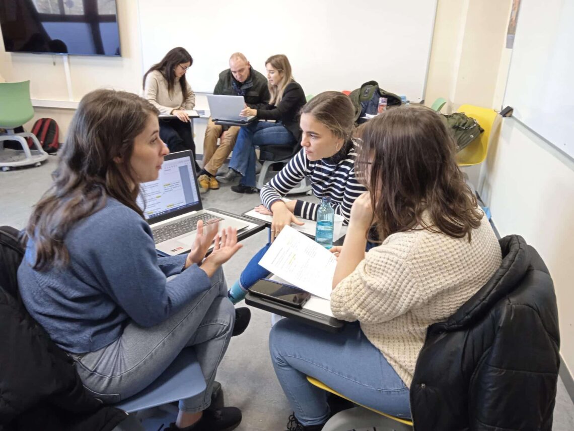 Personas con discapacidad intelectual recibirán un servicio personalizado de asesoría legal por parte del alumnado de la Universidad de Navarra